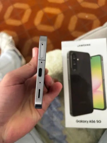 Celular Samsung a56 256gb, celular novo, 1 mês de uso com nota