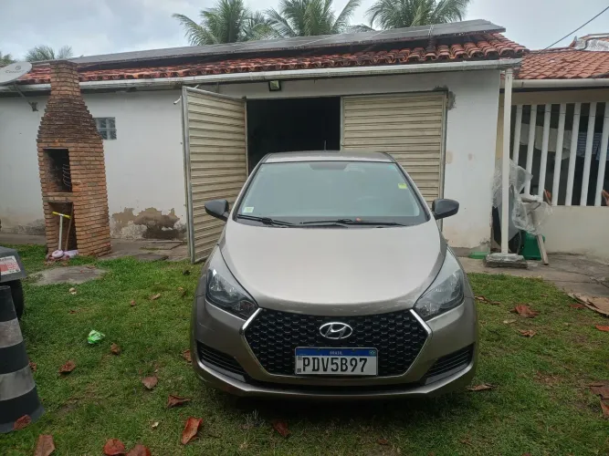 Hyundai HB20 Unique 1.0 Flex 12V Mec. 2019