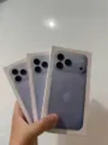 IPHONE 18 PRO AZUL COM 256 GB NOVO LACRADO