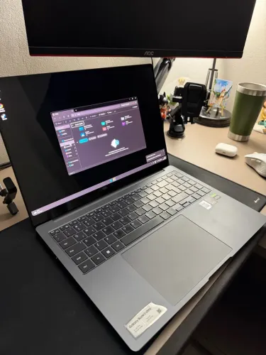 Samsung Galaxy Book3 Ultra 16? ? i7 + RTX 4050 + 32GB RAM + 1TB SSD