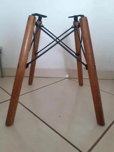 Base para cadeira eiffeil 