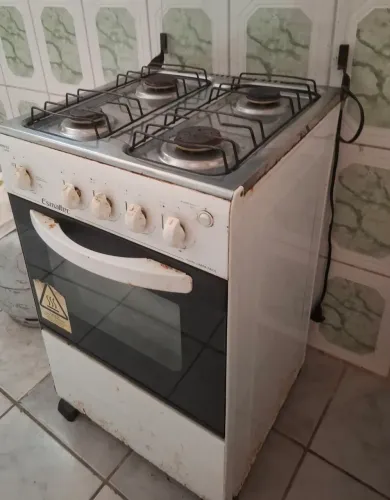 FOGÃO 4 BOCAS ESMALTEC USADO