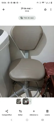 Cadeira giratória mocho