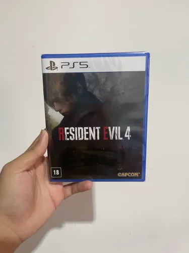 Resident Evil 4 Remake Lacrado Mídia Física PS5