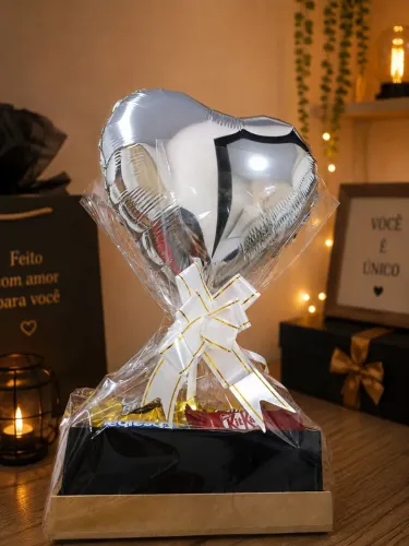 Caixa presente com balão