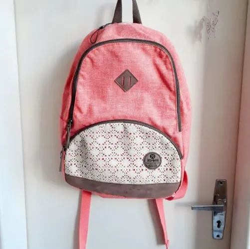 Mochila XTREM Rosa com Detalhe em Renda