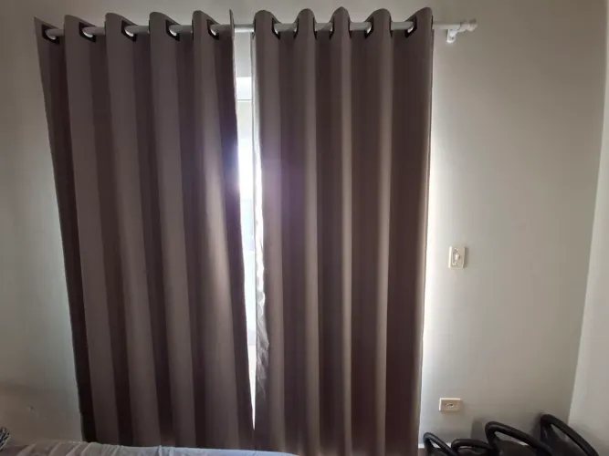 Kit com 3 cortinas e varão