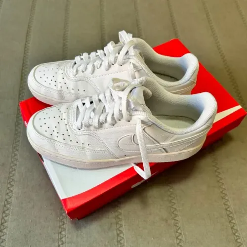 tênis nike court vision