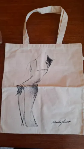 Ecobag do Museu Metropolitan em NY, exposicao Charles James