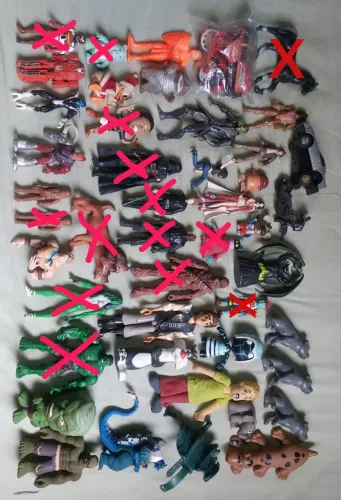Brinquedos antigos variados 