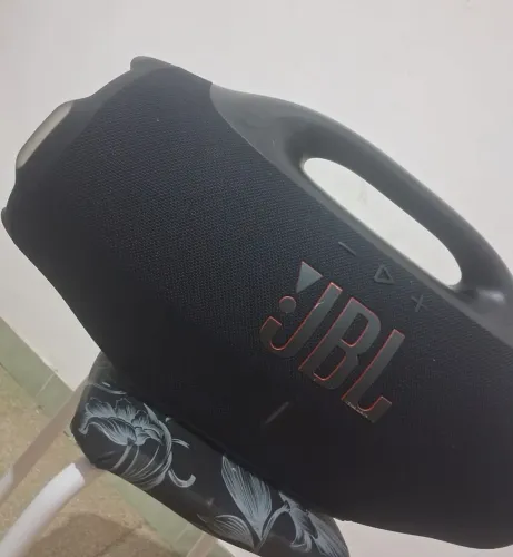 Caixa JBL (original com nota fiscal)