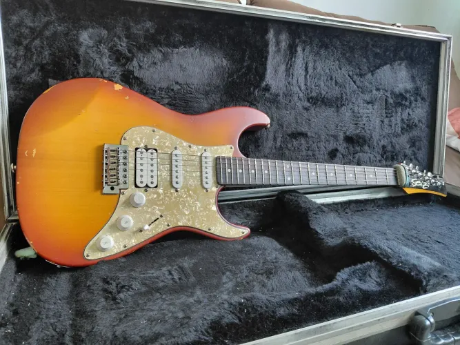 Guitarra Seizi