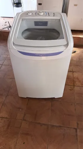 Vendo máquina de 15kg Electrolux 