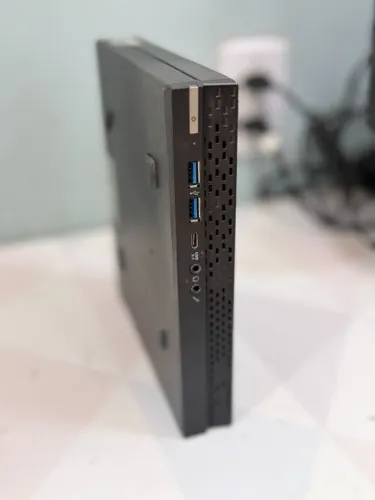 Mini PC Daten DC3E-U Rápido com Wi-Fi - Athlon Gold PRO 8GB SSD 256GB