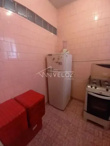 Apartamento : / Residencial / Catete