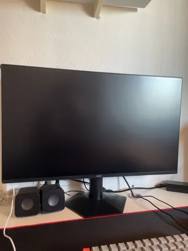 Monitor de 27? 144hz AOC 
