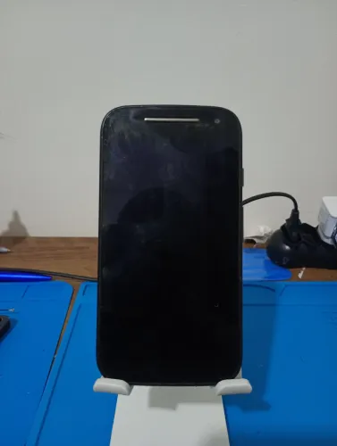 Moto e2