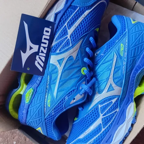 Tênis da Mizuno