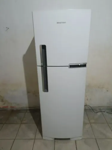 Geladeira Brastemp Frost Free com digital