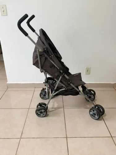 Carrinho de bebê