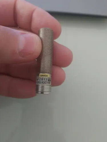 Sensor Indutivo Omron M12 NA 2mm