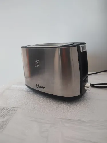 Torradeira Oster Inox