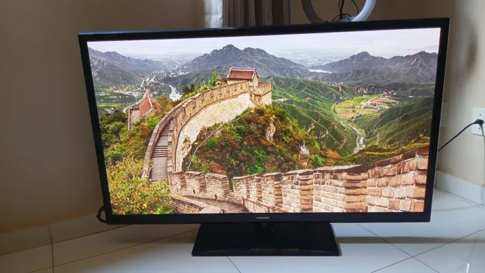 Tv de plasma Samsung 51" com Chromecast incluso