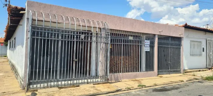 Casa no parque piaui, 04 quartos
