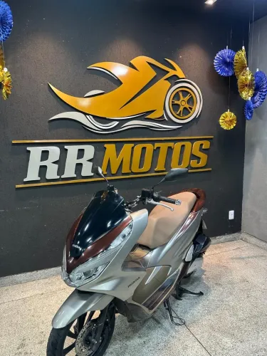PCX 150 DLX 2022/ VENDO OU TROCO!