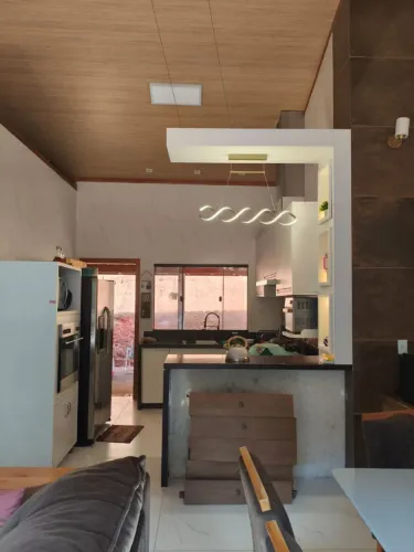 Casa 3 quartos com excelente localização