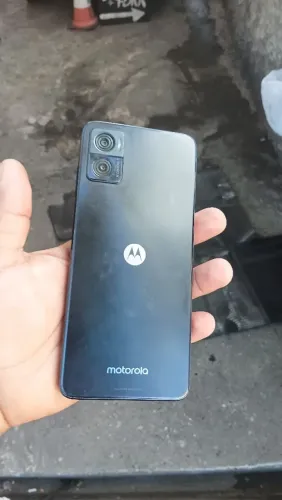 Moto e22
