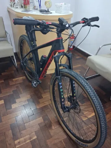 Bike Fibra de Carbono