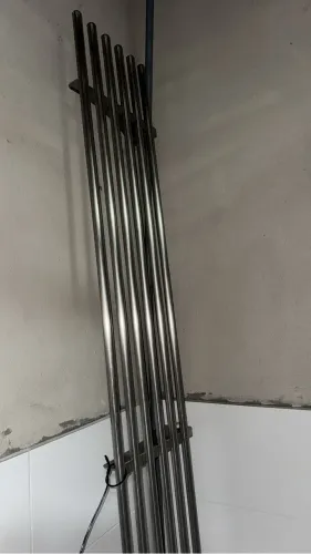 Prateleira de inox tubular (mão francesa)