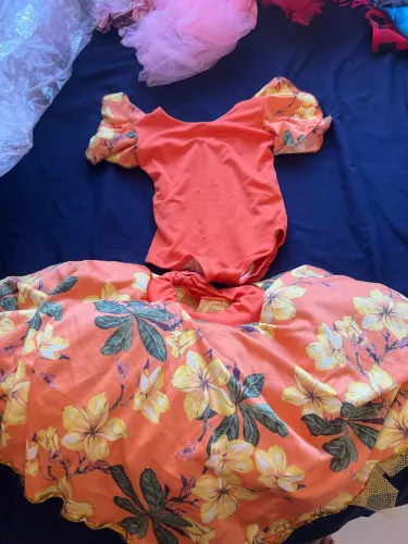 Vendo conjunto tanto para apresentação tanto para festa junina