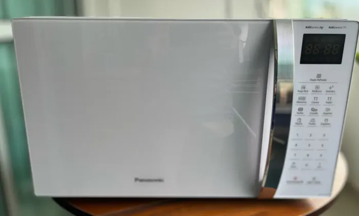 Microondas Panasonic 34L Branco 