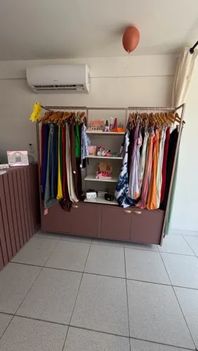 ARARA + MÓVEL + PRATELEIRA 