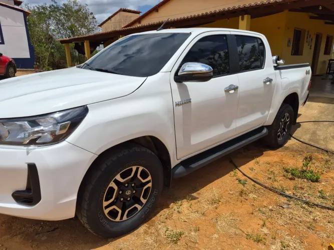 Toyota Hilux CD 4X4 2.8 Diesel Mec. 2024