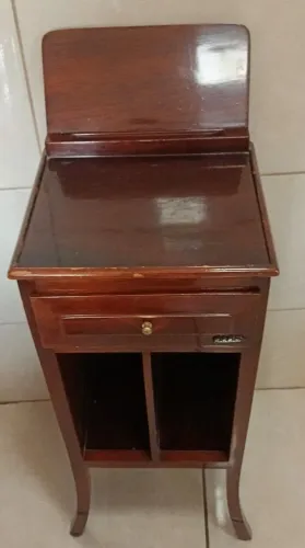 Mesa antiga Mogno 
