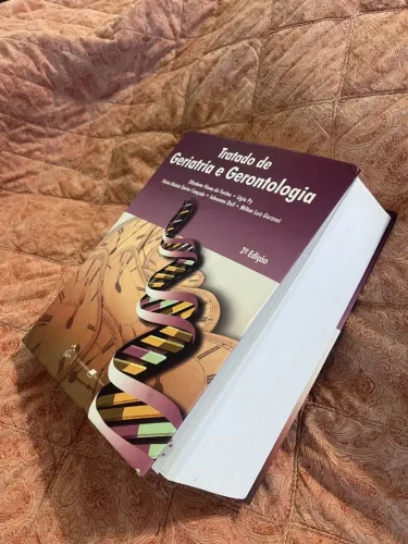 LIVRO TRATADO GERIATRIA GERONTOLOGIA