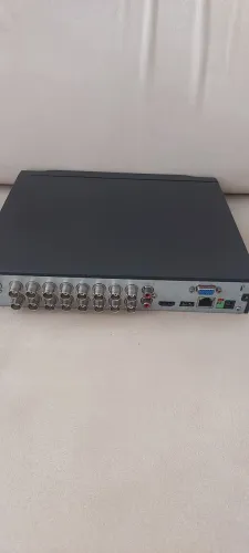 Dvr intelbras usado de 16 canais Multhd