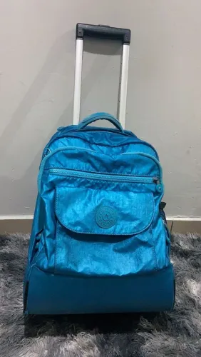 Mochila/mala Kipling de rodinha