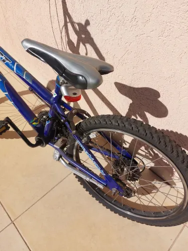 BICICLETA CALOI ARO 20 