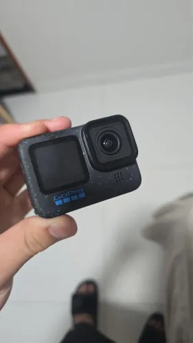 Go pro heroes 12 black * com tela trincada