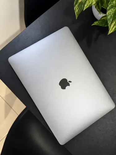 MacBook Pro 2019 500Gb SSD i7