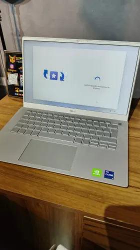 Notebook Dell i7 11th 16G 512G SSD - Botgames