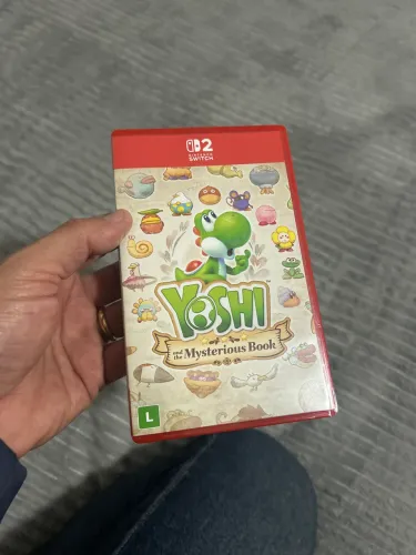 Yoshi and the Mysterious Book