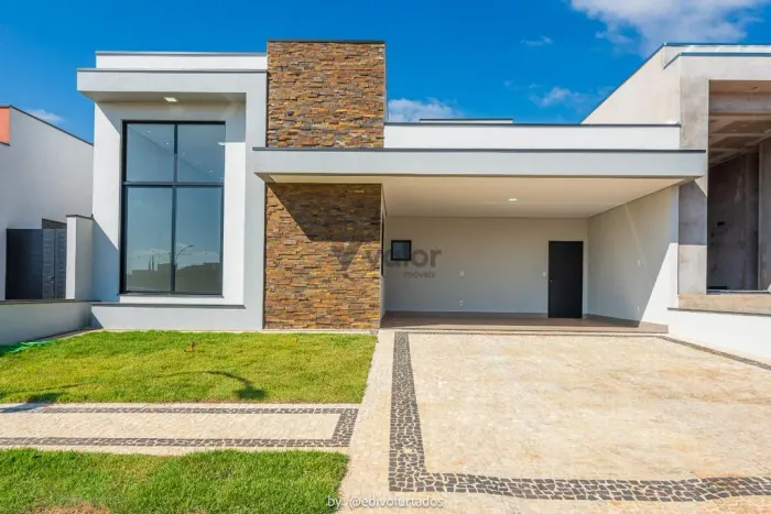 Casa à venda em Paulínia, Parque Brasil 500, com 3 suítes, com 183 m², Residencial Royal G