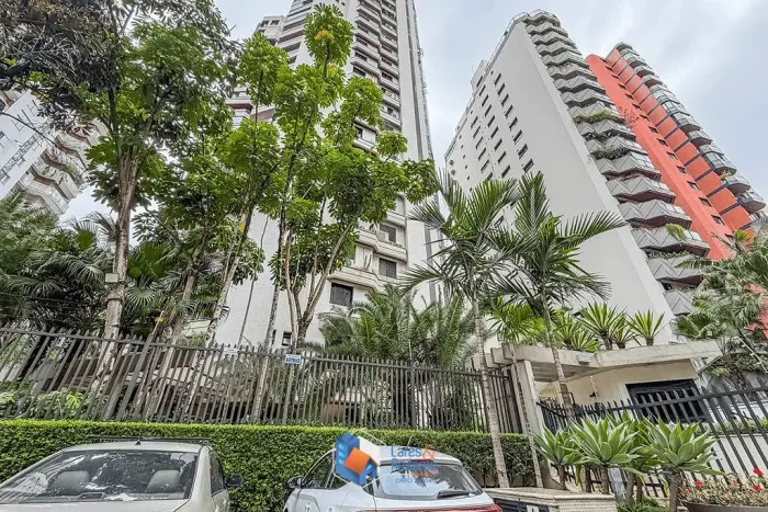 Apartamento à venda 4 Quartos 3 Suites 3 Vagas 181M² Itaim Bibi São Paulo - SP