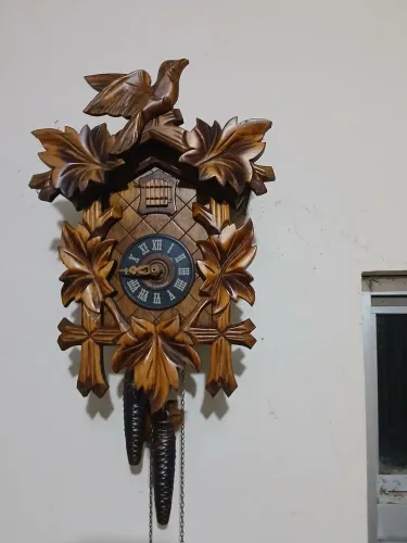 Legítimo relógio cuco alemão mecânico 