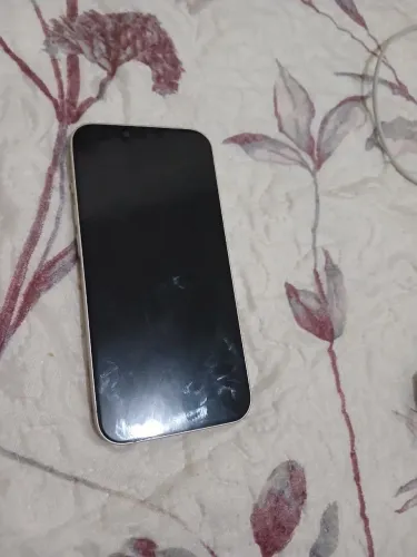 iPhone 14 83% Saúde da Bateria